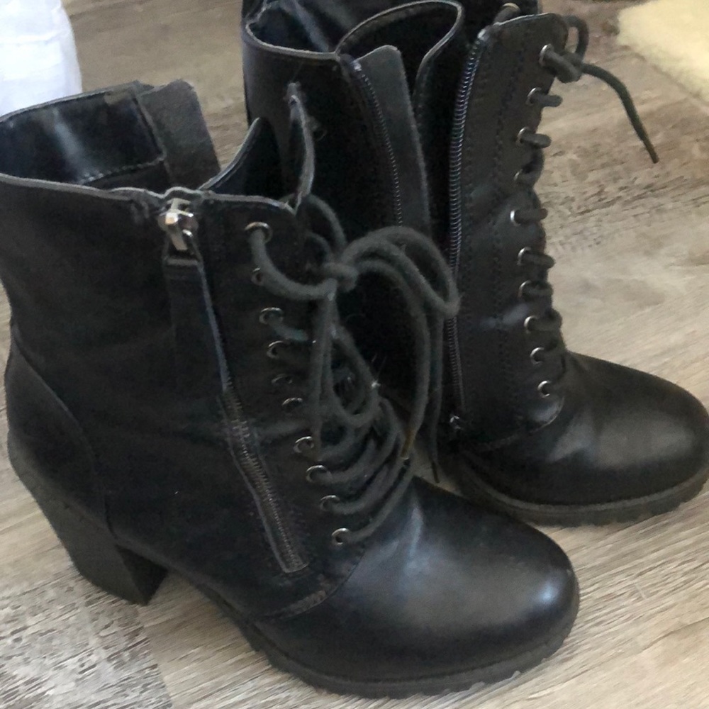 Black boots
